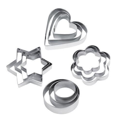 12 Pieces Set Of Cookie Cutters And Shapers - Silver