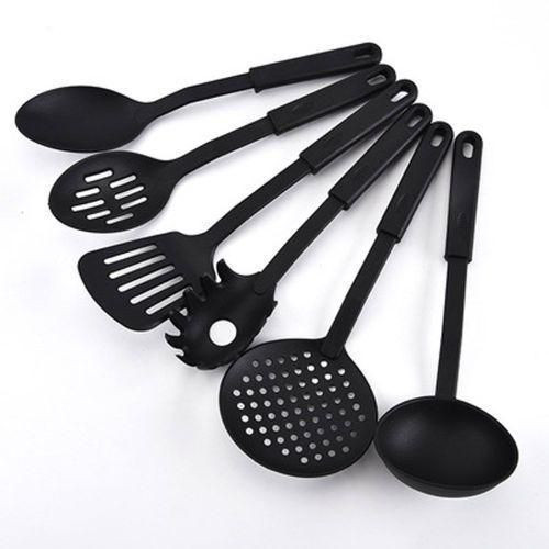 A Set Of Non stick Cooking Or Serving Spoons- 6pcs Black