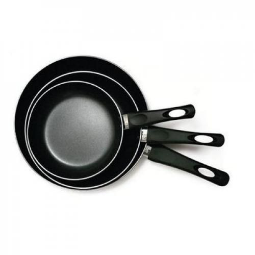 Set of 3 Non-Stick Fry Pans - Black Handle May Vary