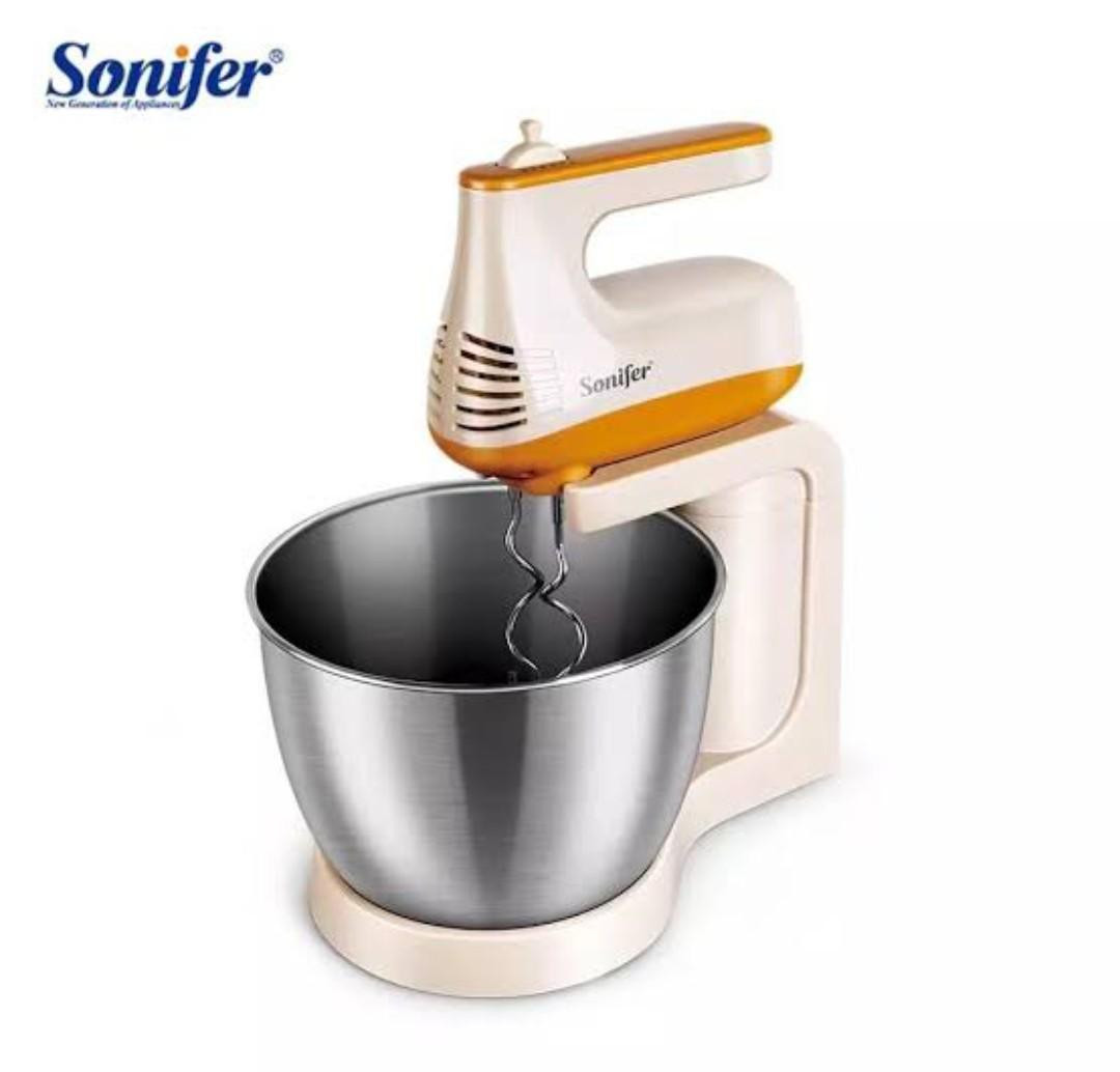Stand Mixer 3Ltrs - Silver, Cream