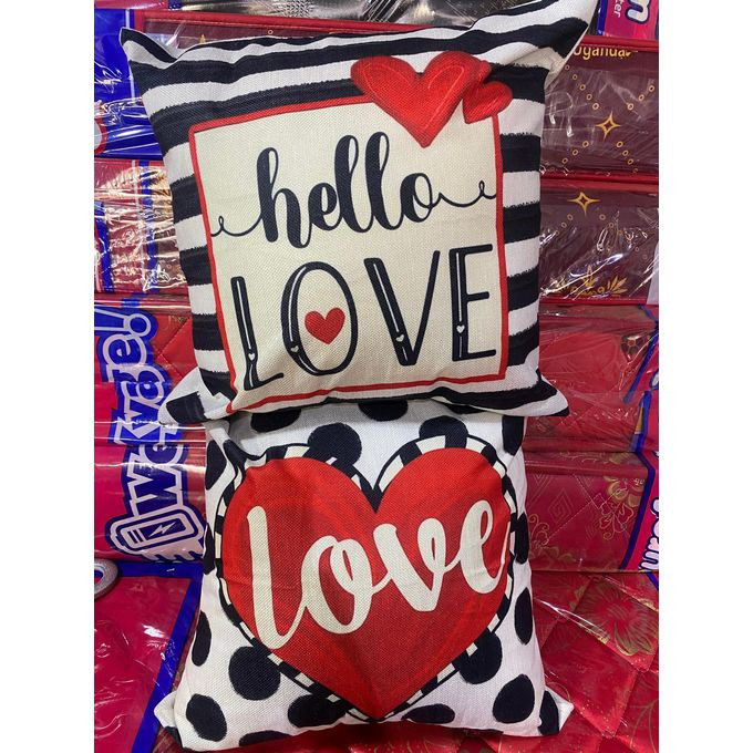 Valentine comfort fibre cushions 2 pc white with black and red (multi colour)