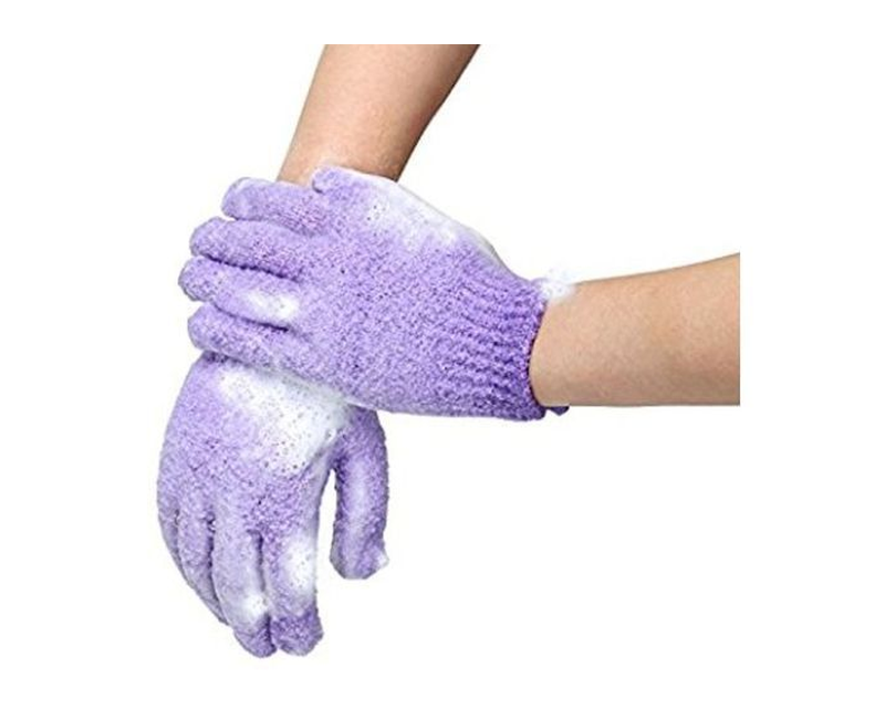 A Pair Of Exfoliating Bath Gloves - Purple