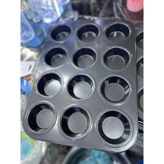 12holes of cup cake tray.