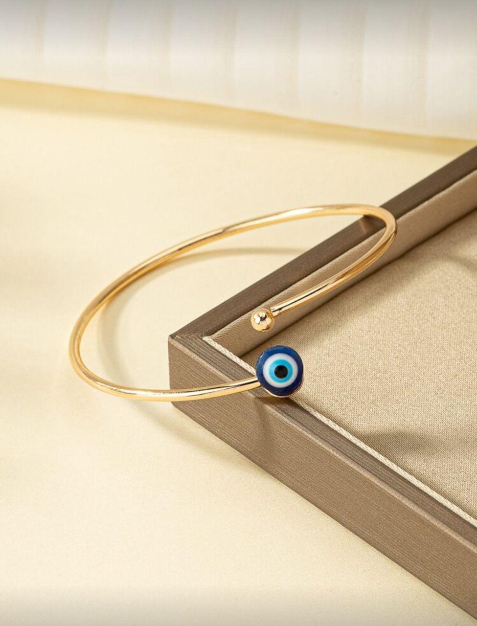 Eye Decor Cuff Bangle