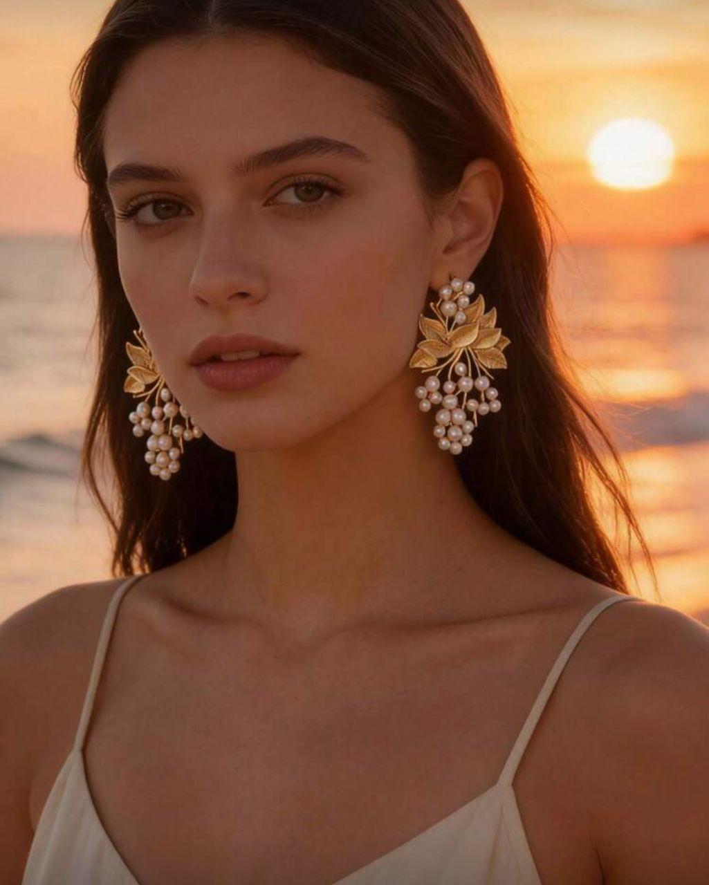 imoli Faux Pearl Decor Leaf Stud Earrings